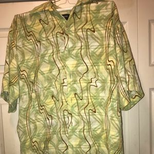 Men’s short sleeve shirt